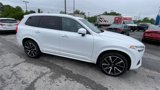 Used 2021 Volvo XC90 T6 Momentum w/ Advanced Package image 3