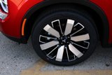 New 2025 Mitsubishi Outlander SE image 2