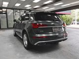 Used 2024 Audi Q5 e Premium Plus w/ Premium Plus Package image 4