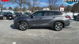 Certified 2022 Toyota Highlander XLE image 5