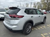 Used 2024 Nissan Rogue S image 6