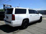 Used 2019 Chevrolet Suburban Premier w/ Premier Plus Edition image 4