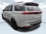 Used 2023 Kia Carnival SX image 5