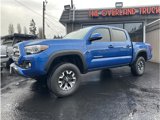 Used 2016 Toyota Tacoma TRD Off-Road image 2