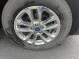 Used 2020 Ford Escape SE image 3