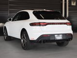 Certified 2023 Porsche Macan image 3