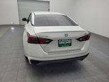 Used 2020 Nissan Altima 2.5 SR w/ Premium Package image 6