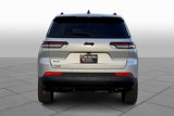 Used 2024 Jeep Grand Cherokee L Altitude image 4