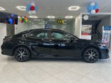 Used 2024 Toyota Camry SE image 4