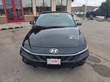 Used 2025 Hyundai Elantra SEL image 2