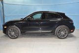Certified 2024 Porsche Macan image 2