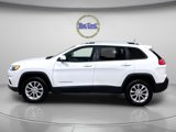 Used 2020 Jeep Cherokee Latitude w/ Cold Weather Group image 2