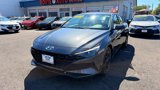 Used 2023 Hyundai Elantra SEL w/ Cargo Package image 4