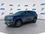 Used 2025 Chevrolet Traverse LT image 4