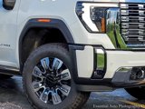 New 2025 GMC Sierra 2500 Denali w/ Denali Reserve Package image 3