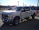New 2025 Ford F250 XLT w/ FX4 Off-Road Package image 4