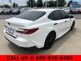 Used 2025 Toyota Camry SE image 4