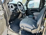 New 2025 Jeep Gladiator Sport image 3
