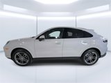 New 2025 Porsche Cayenne Coupe image 2