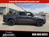 New 2025 RAM 1500 Laramie image 4