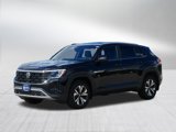 Certified 2025 Volkswagen Atlas Cross Sport SE image 3