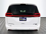 New 2026 Chrysler Pacifica Limited image 5