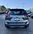 Used 2018 Nissan Rogue S image 4