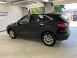 Used 2022 Ford Escape SE image 3