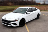 Used 2024 Hyundai Elantra SEL image 2