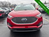 Used 2024 Ford Edge SEL w/ Convenience Package image 3