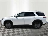 New 2025 Nissan Pathfinder SL image 3