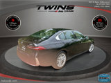 Used 2025 BMW 530i xDrive image 3
