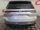 New 2025 Jeep Grand Cherokee Laredo w/ Luxury Tech Group I image 6