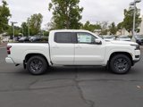 New 2025 Nissan Frontier SV w/ Tow Package image 4