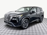 Used 2025 Nissan Rogue SV image 4