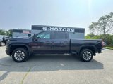 Used 2024 Chevrolet Silverado 2500 Custom w/ Custom Value Package image 3