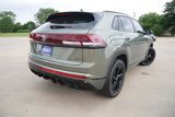 New 2025 Volkswagen Atlas Cross Sport SEL R-Line image 4