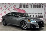 Used 2023 Nissan Altima 2.5 SV image 2
