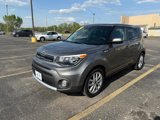 Used 2018 Kia Soul + image 3