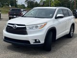 Used 2015 Toyota Highlander XLE image 3
