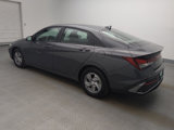Used 2024 Hyundai Elantra SE image 3