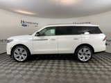 New 2025 Lincoln Navigator Reserve image 3