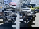 Used 2020 Jeep Gladiator Overland image 3