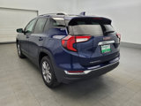 Used 2022 GMC Terrain SLT w/ Infotainment Package II image 5