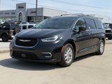 Used 2022 Chrysler Pacifica Touring-L image 2