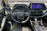 Used 2023 Toyota Highlander Platinum image 5