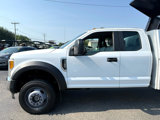 Used 2017 Ford F450 XL w/ XL Decor Group image 4