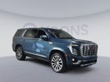 Used 2025 GMC Yukon Denali image 2