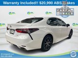 Used 2022 Toyota Camry SE image 5