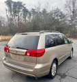 Used 2009 Toyota Sienna XLE Limited image 6